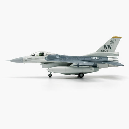 F-16 Falcon | Escala 1:100