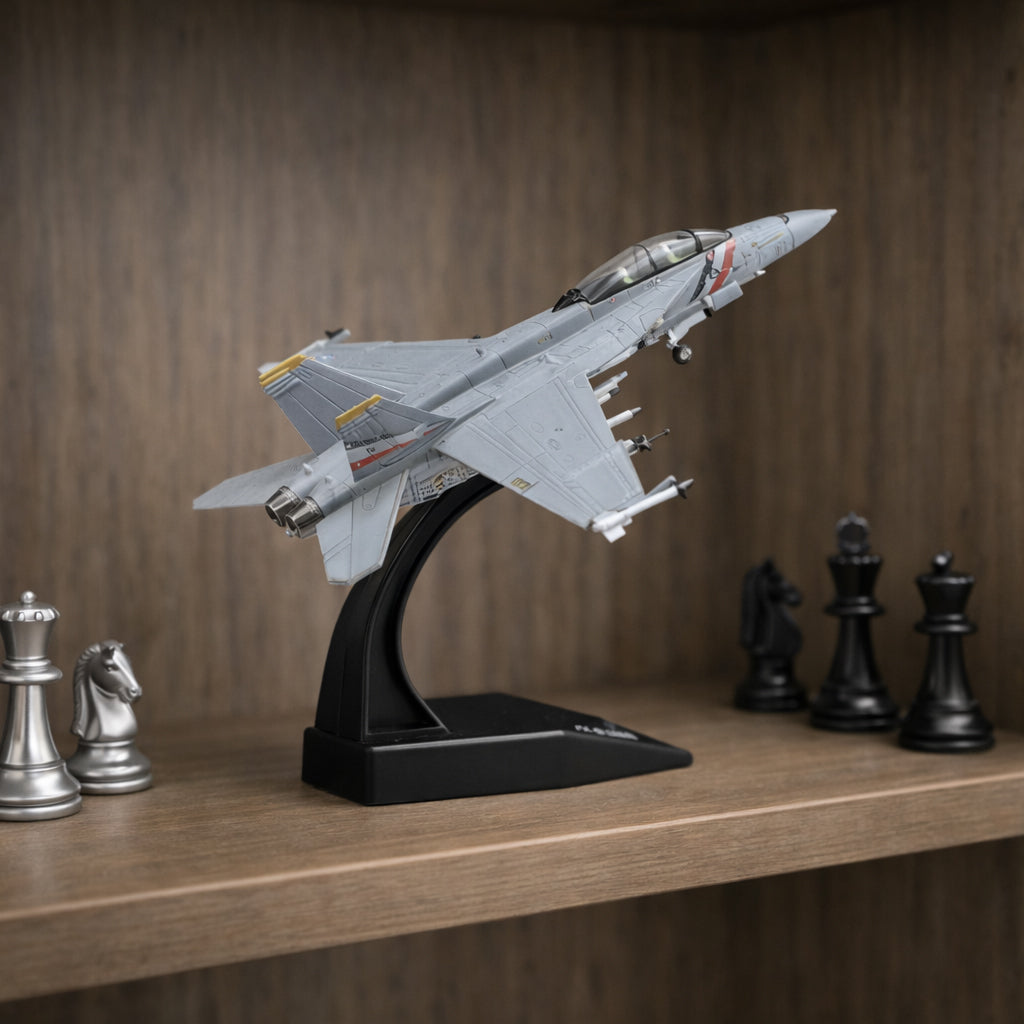 F-18 Super Hornet | Escala 1:100