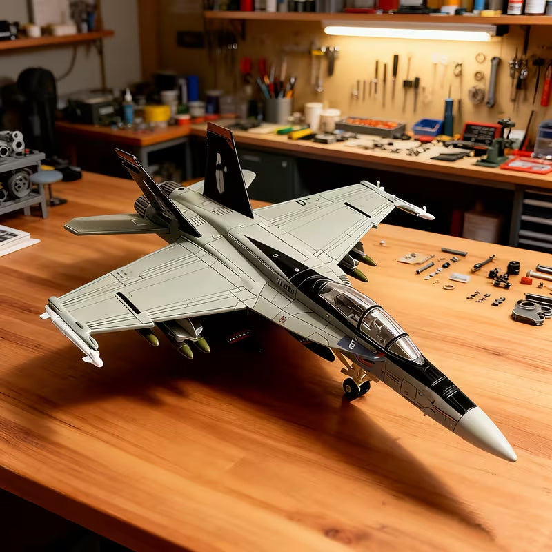 F-18 Hornet | Escala 1:72